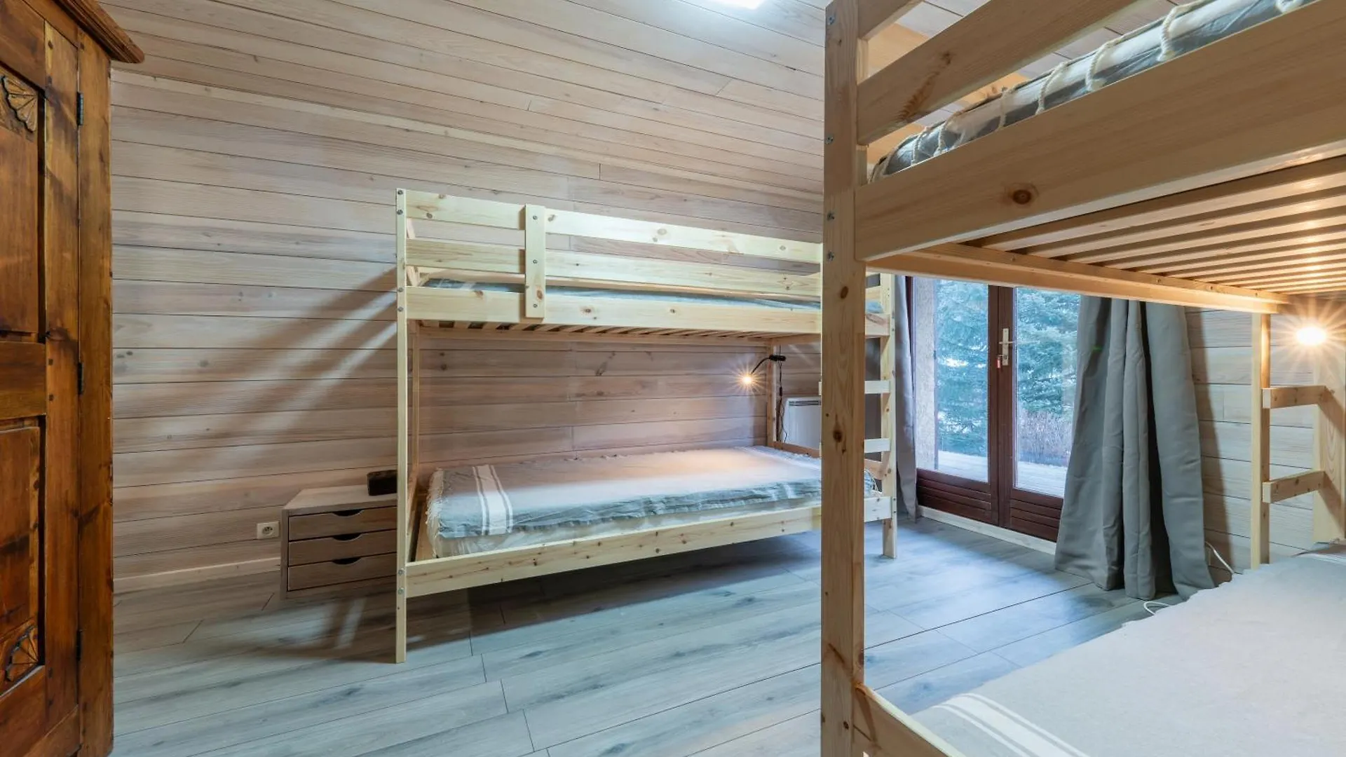 Serre Chevalier Chantemerle Grand Appartement 150 M2 Dans Chalet Familial Сен-Шафре