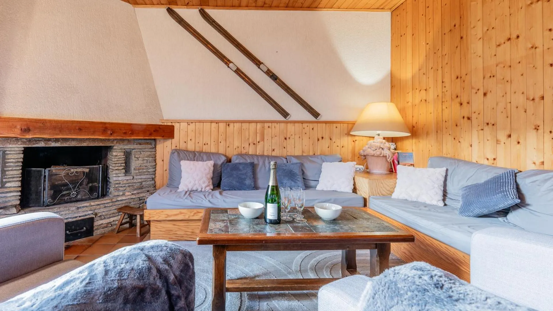 Апартаменты Serre Chevalier Chantemerle Grand Appartement 150 M2 Dans Chalet Familial Сен-Шафре